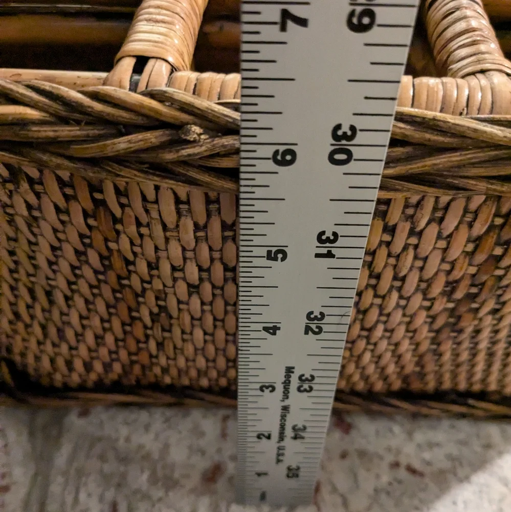 Basket Utensil Caddy Divided Storage Bohemian Organizer Vintage EUC Brown Wicker